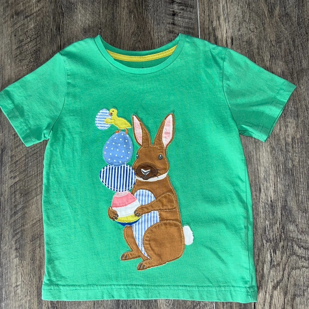 Mini Boden Green Bunny Tee Short Sleeve sz 4/5